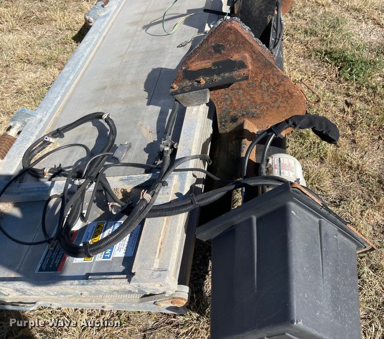 image for item JD9212 End gate lift