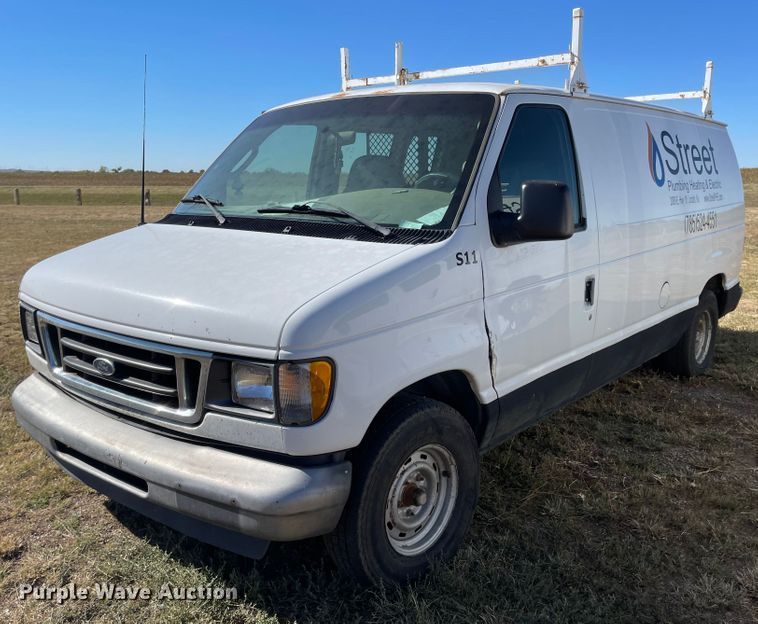image for item JD9213 2003 Ford E150  van
