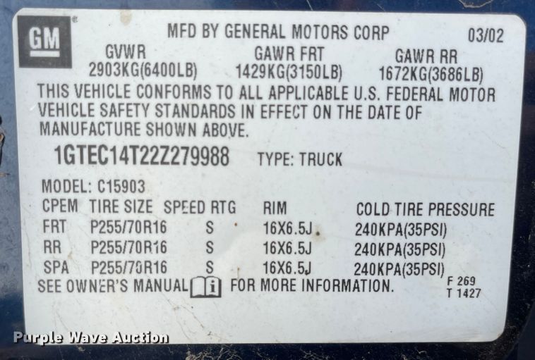 image for item JD9215 2002 GMC Sierra 1500  pickup truck