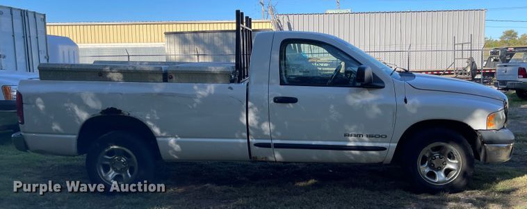 image for item JD9219 2004 Dodge Ram 1500  pickup truck