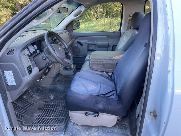 image for item JD9219 2004 Dodge Ram 1500  pickup truck