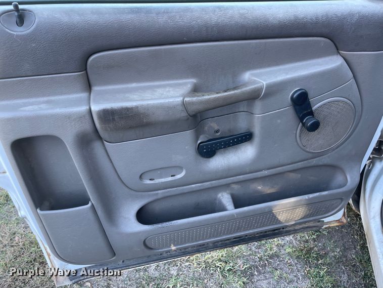 image for item JD9219 2004 Dodge Ram 1500  pickup truck