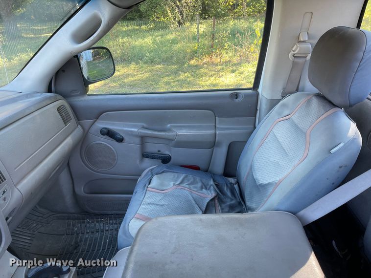 image for item JD9219 2004 Dodge Ram 1500  pickup truck