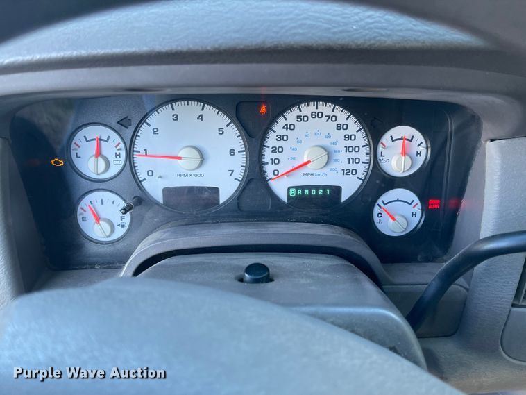 image for item JD9219 2004 Dodge Ram 1500  pickup truck