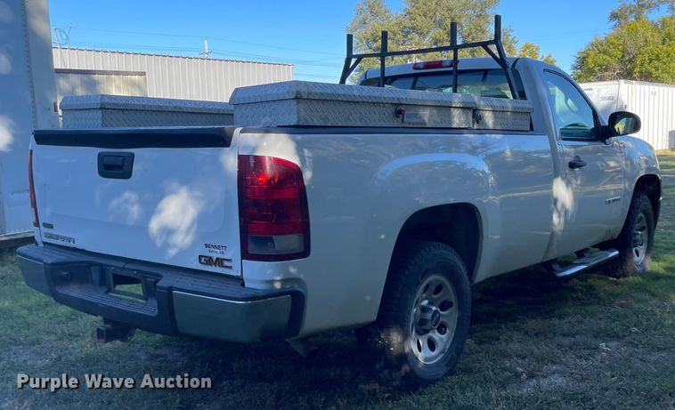 image for item JD9220 2011 GMC Sierra 1500  pickup truck