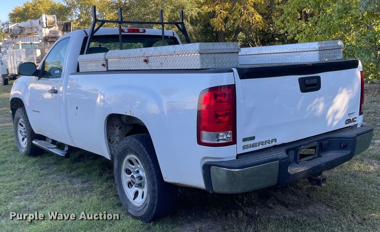 image for item JD9220 2011 GMC Sierra 1500  pickup truck