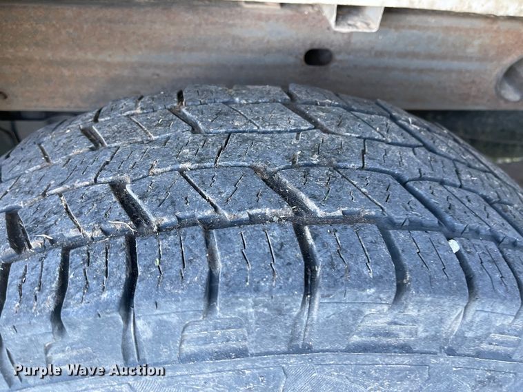 image for item JD9220 2011 GMC Sierra 1500  pickup truck