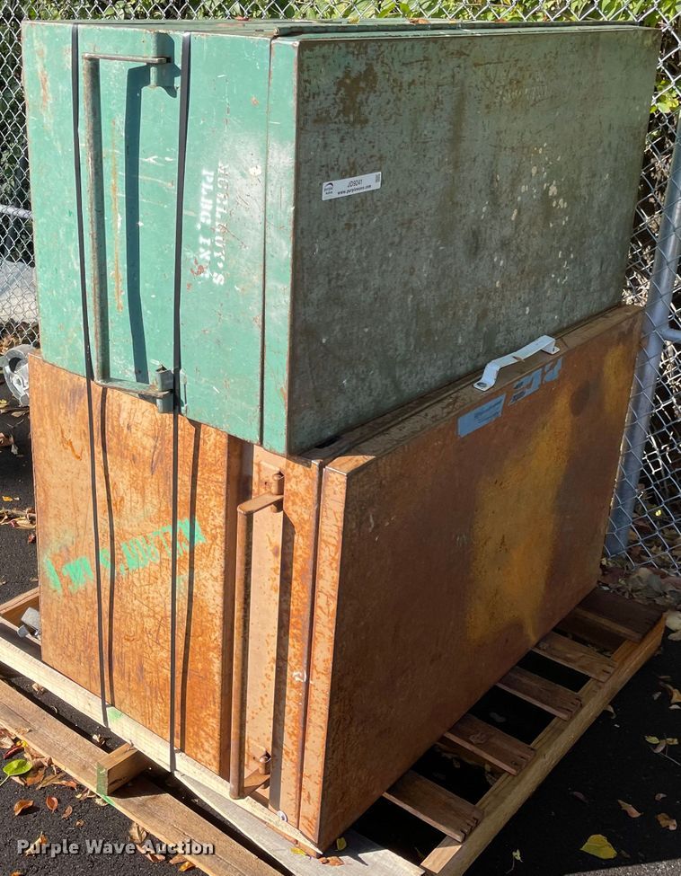 image for item JD9241 (2) job boxes