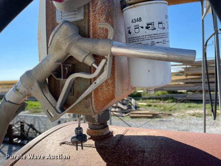 image for item JD9245 (2) fuel tanks