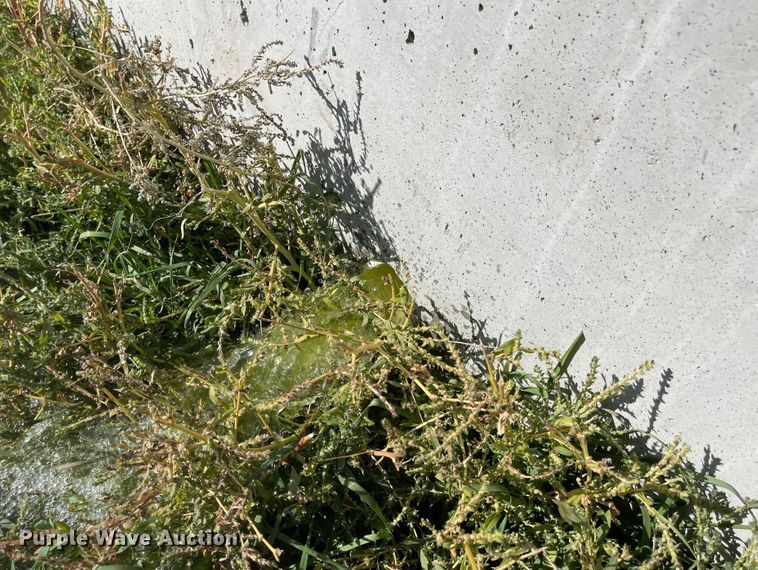 image for item JD9247 Livestock waterer