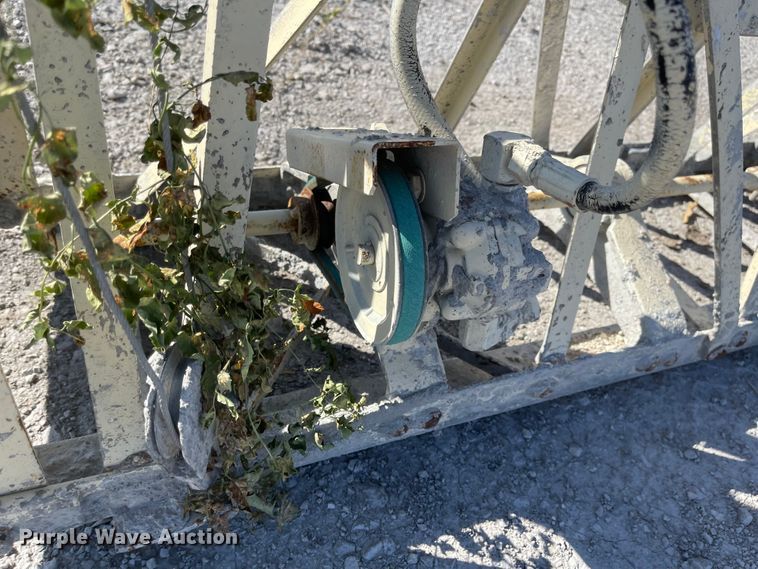 image for item JD9248 Truss screed