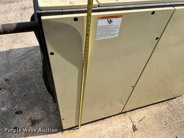 image for item JM9244 Ingersoll Rand SSR UP6-30-125  air compressor