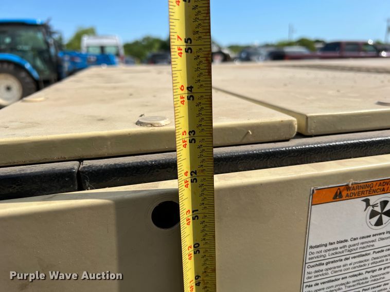 image for item JM9244 Ingersoll Rand SSR UP6-30-125  air compressor