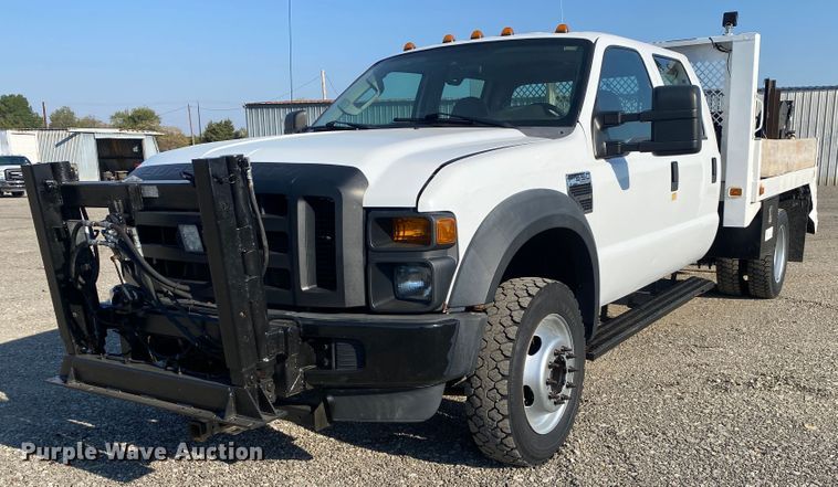 image for item JW9377 2008 Ford F550  flatbed truck