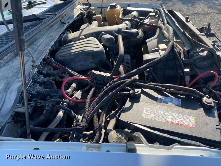 image for item JW9377 2008 Ford F550  flatbed truck