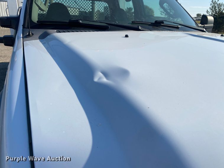 image for item JW9377 2008 Ford F550  flatbed truck