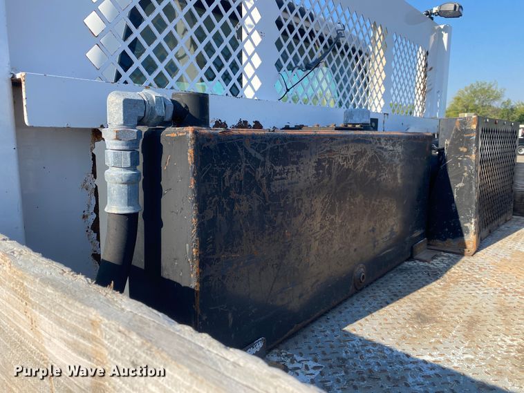 image for item JW9377 2008 Ford F550  flatbed truck