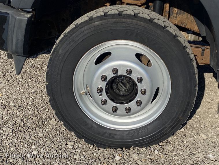 image for item JW9377 2008 Ford F550  flatbed truck