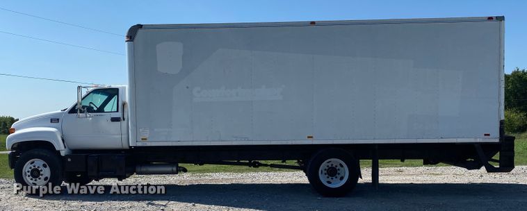 image for item JW9428 2001 GMC C7500  box truck
