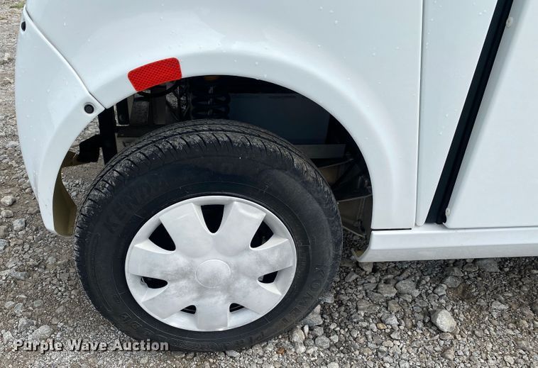 image for item JW9445 2018 Polaris Gem e4  electric vehicle