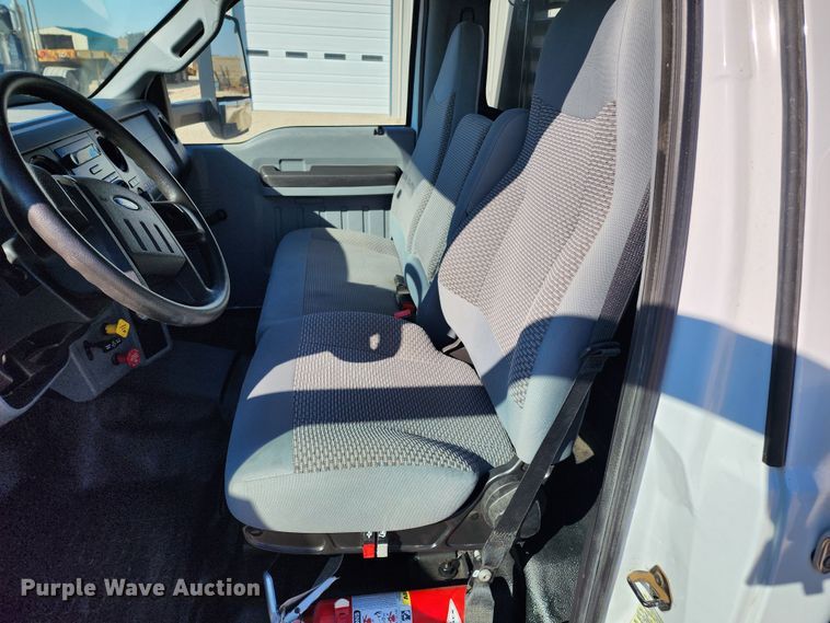 image for item KC9402 2017 Ford F750 Super Duty  flatbed truck