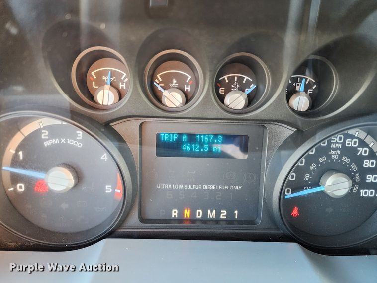 image for item KC9402 2017 Ford F750 Super Duty  flatbed truck