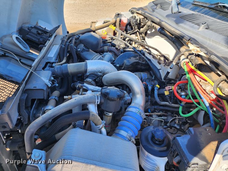 image for item KC9402 2017 Ford F750 Super Duty  flatbed truck