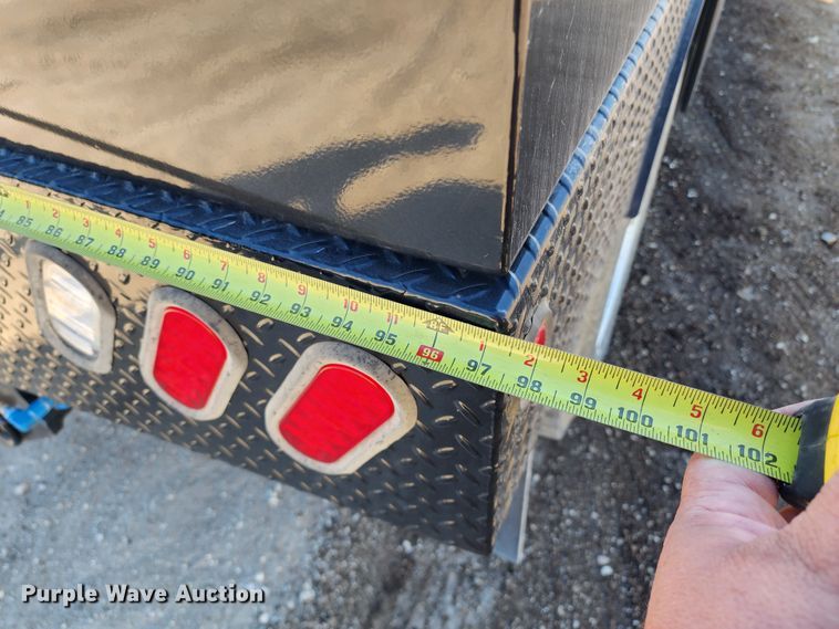 image for item KC9402 2017 Ford F750 Super Duty  flatbed truck