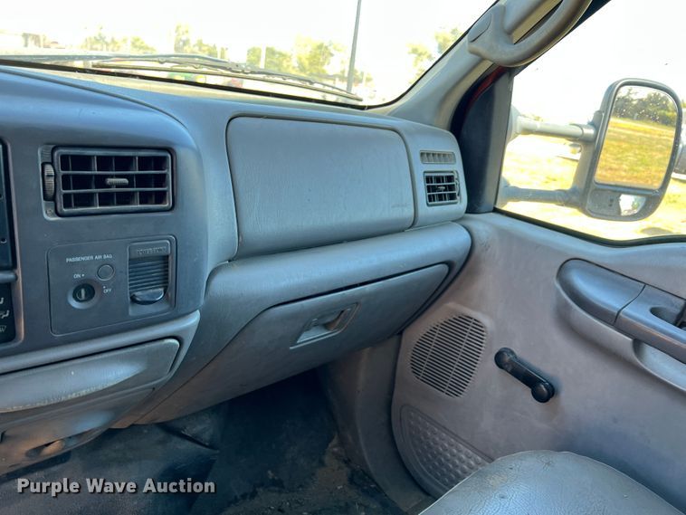 image for item KF9882 2001 Ford F550 Super Duty  dump flatbed truck