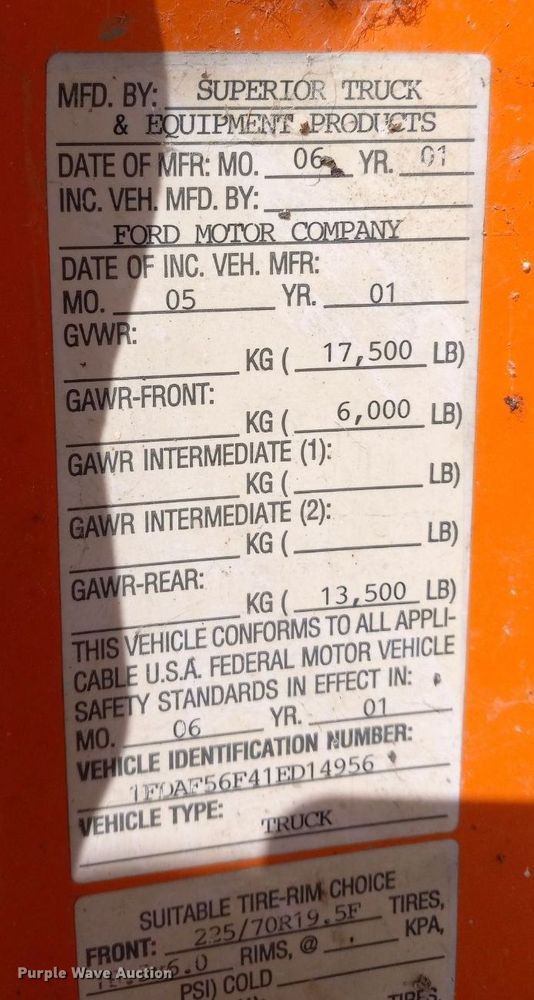 image for item KF9882 2001 Ford F550 Super Duty  dump flatbed truck