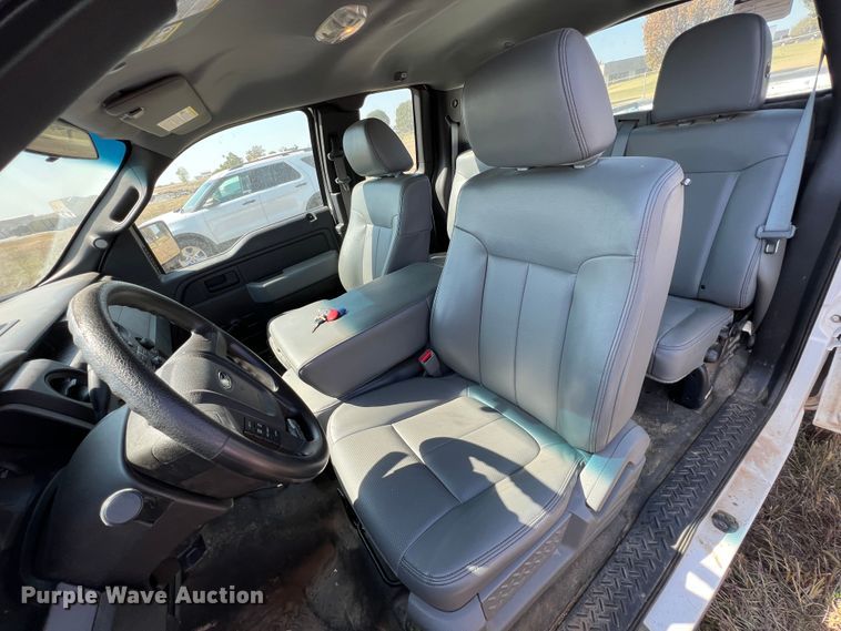 image for item KF9898 2014 Ford F150  SuperCab pickup truck