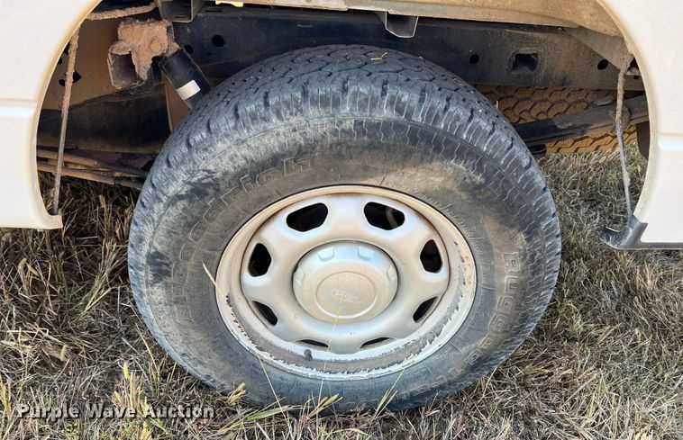 image for item KF9898 2014 Ford F150  SuperCab pickup truck