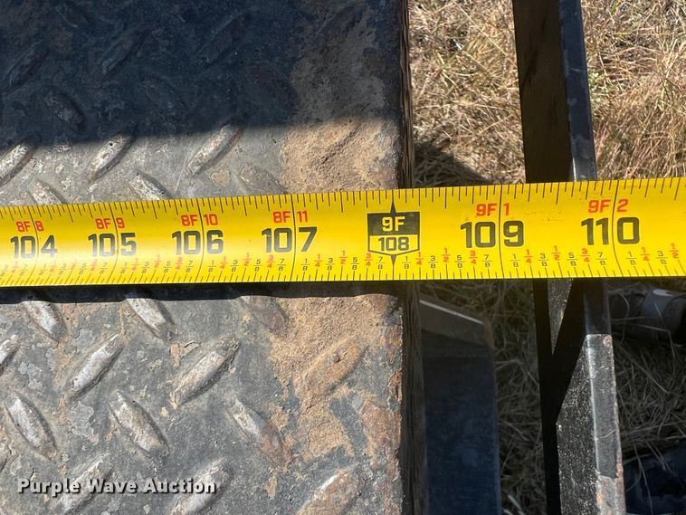 image for item KF9900 2012 Ford F350 Super Duty  Crew Cab flatbed pickup truck