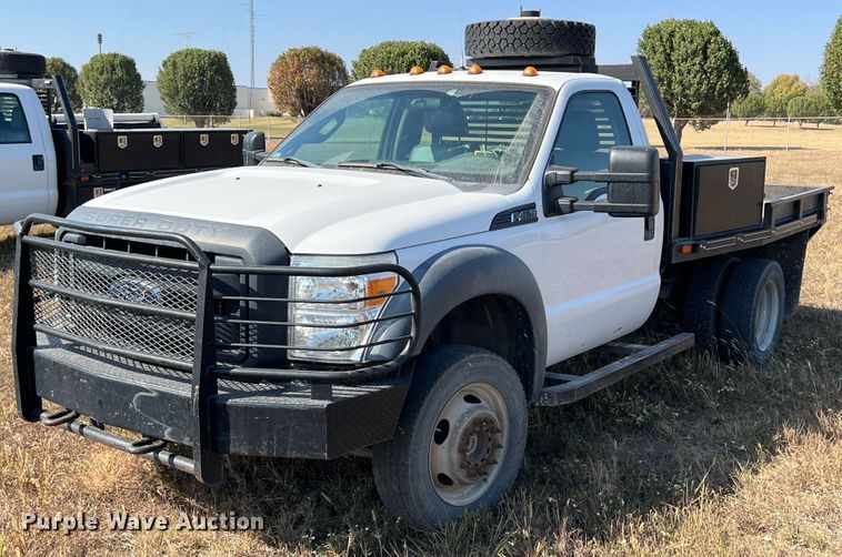 image for item KF9901 2014 Ford F450 Super Duty  flatbed truck