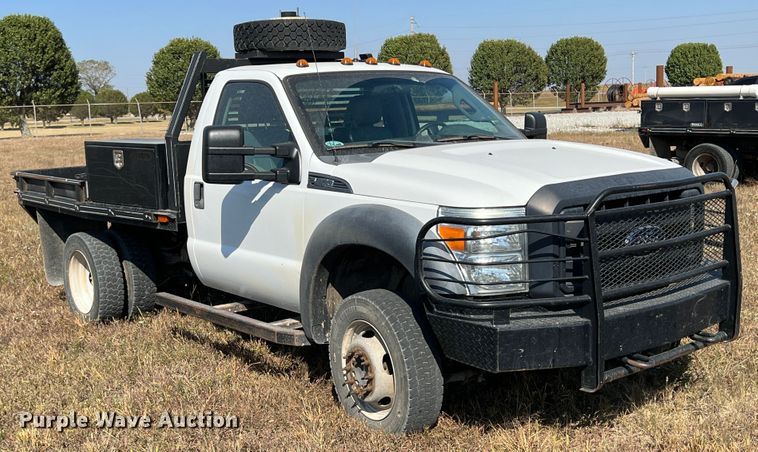 image for item KF9901 2014 Ford F450 Super Duty  flatbed truck