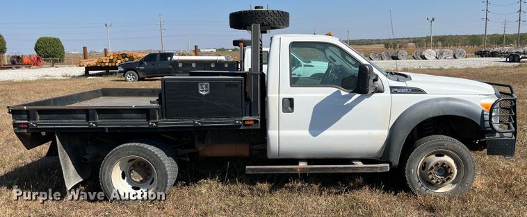 image for item KF9901 2014 Ford F450 Super Duty  flatbed truck