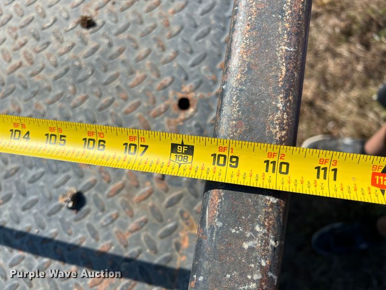 image for item KF9901 2014 Ford F450 Super Duty  flatbed truck