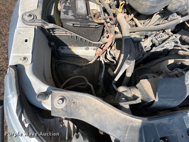 image for item KF9901 2014 Ford F450 Super Duty  flatbed truck