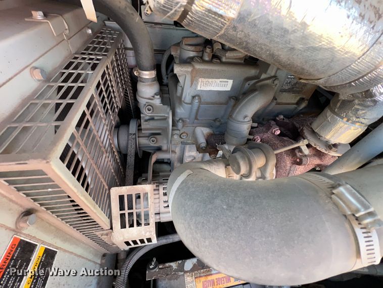 image for item KF9904 Multiquip DIS-185SSI4F  air compressor