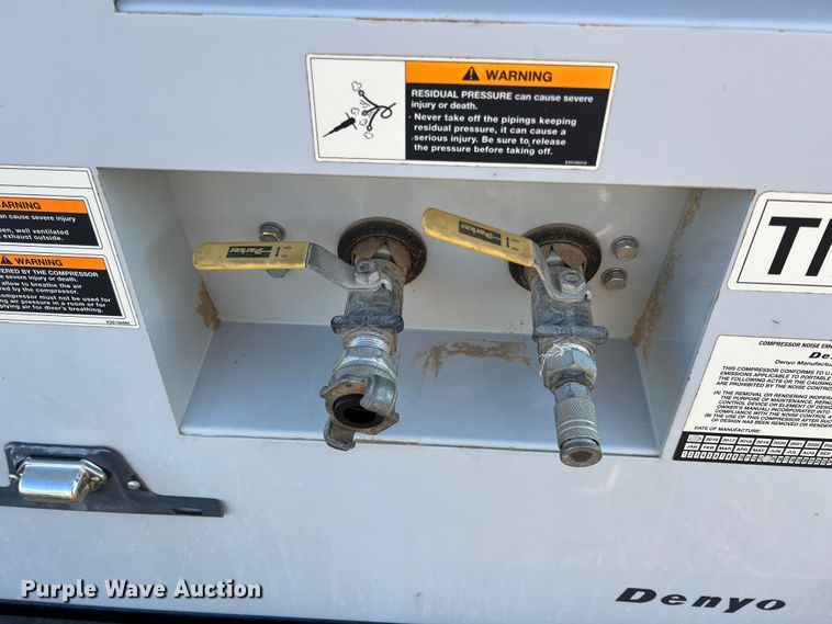 image for item KF9904 Multiquip DIS-185SSI4F  air compressor