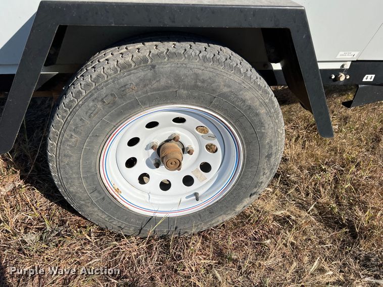 image for item KF9904 Multiquip DIS-185SSI4F  air compressor