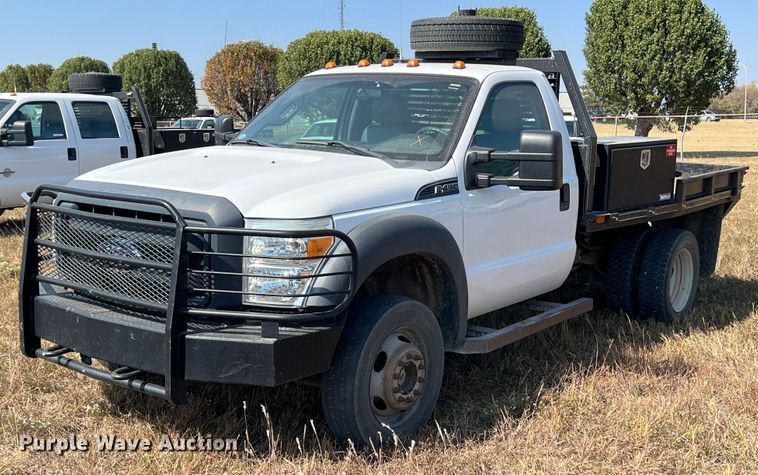 image for item KF9906 2013 Ford F450 Super Duty  flatbed truck