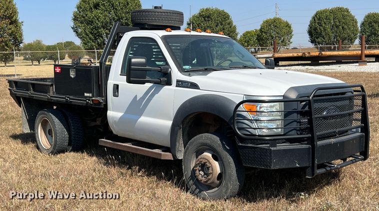 image for item KF9906 2013 Ford F450 Super Duty  flatbed truck