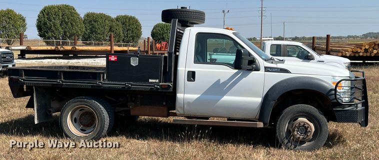 image for item KF9906 2013 Ford F450 Super Duty  flatbed truck