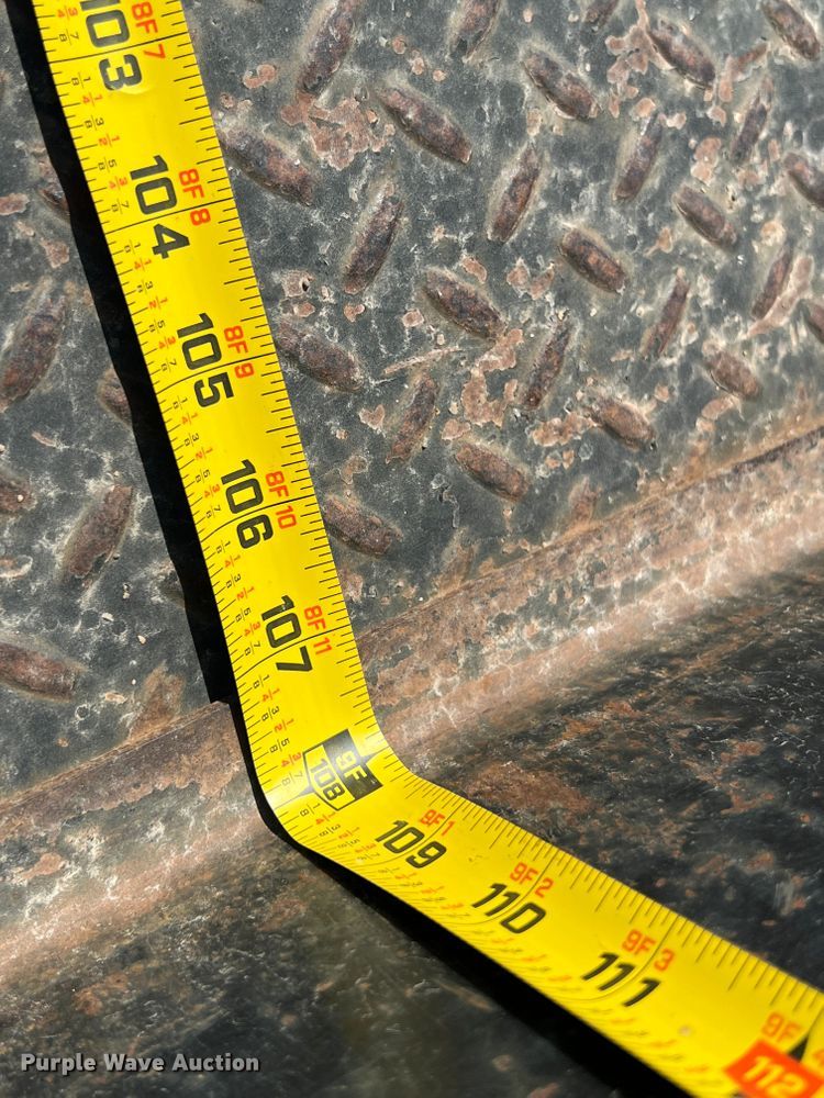 image for item KF9906 2013 Ford F450 Super Duty  flatbed truck