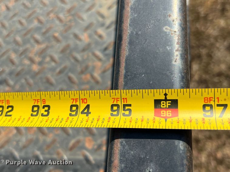 image for item KF9906 2013 Ford F450 Super Duty  flatbed truck