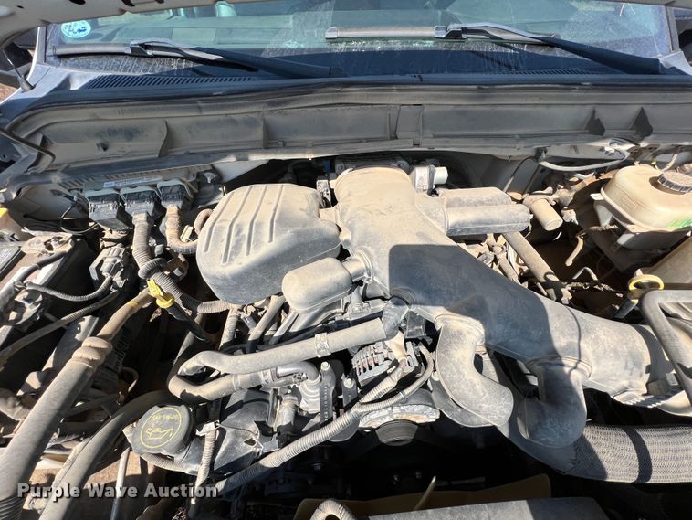 image for item KF9906 2013 Ford F450 Super Duty  flatbed truck