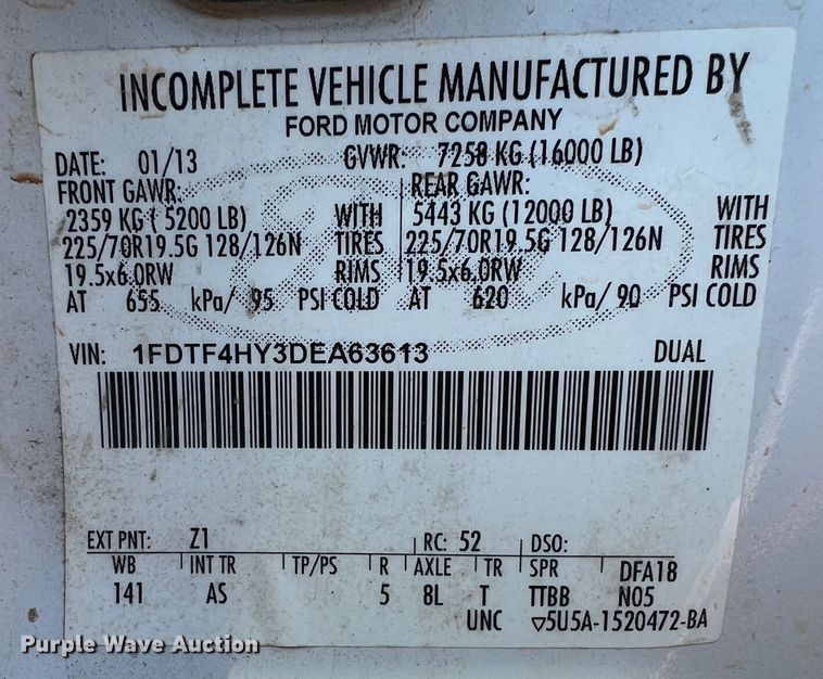 image for item KF9906 2013 Ford F450 Super Duty  flatbed truck