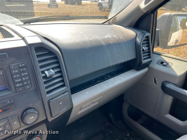 image for item KF9909 2016 Ford F150  SuperCab pickup truck