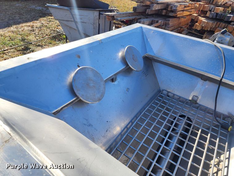 image for item KH9171 Dynamic Air BulkBuster  bag unloader